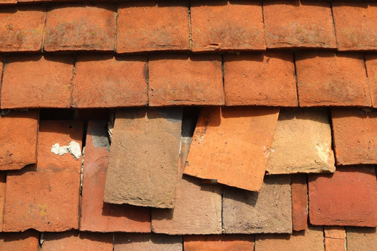 A Guide to Choosing the Perfect Redland Roof Tiles with Insight into BMI Redland's Mini-Stonewold Selection - JJ Building Materials