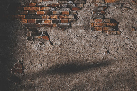 Addressing Bricks and Mortar: Solving Common Brick on a Wall Challenges - JJ Building Materials