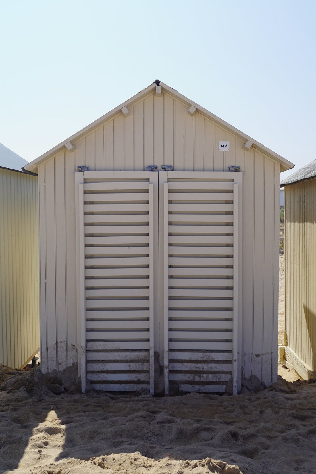 Comparative Analysis of Plastic Garden Sheds vs Metal Sheds in Durability - JJ Building Materials