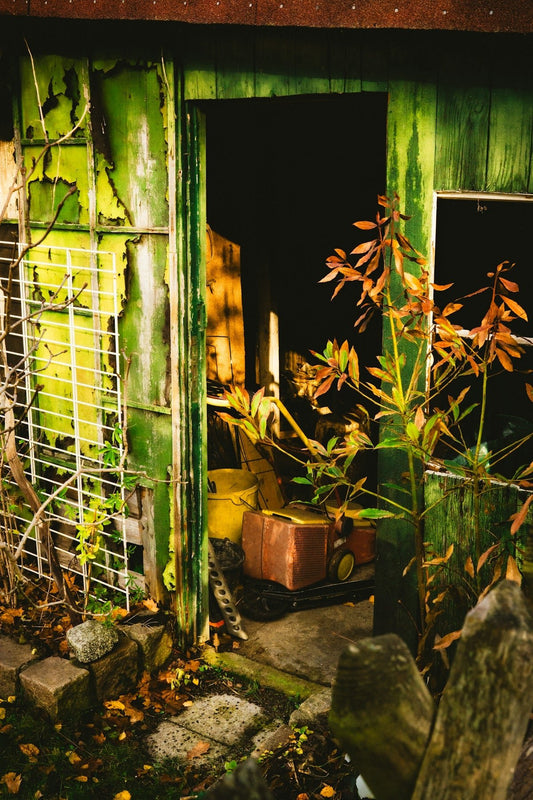 Discover the Advantages of Garden Sheds Wooden and Plastic - JJ Building Materials