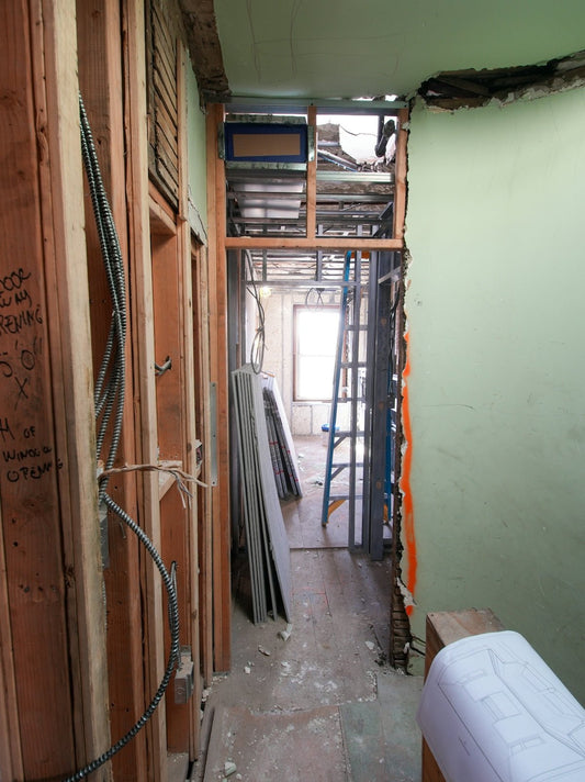 Enhancing Indoor Air Quality with Moisture Resistant Plasterboards: An Essential Guide - JJ Building Materials
