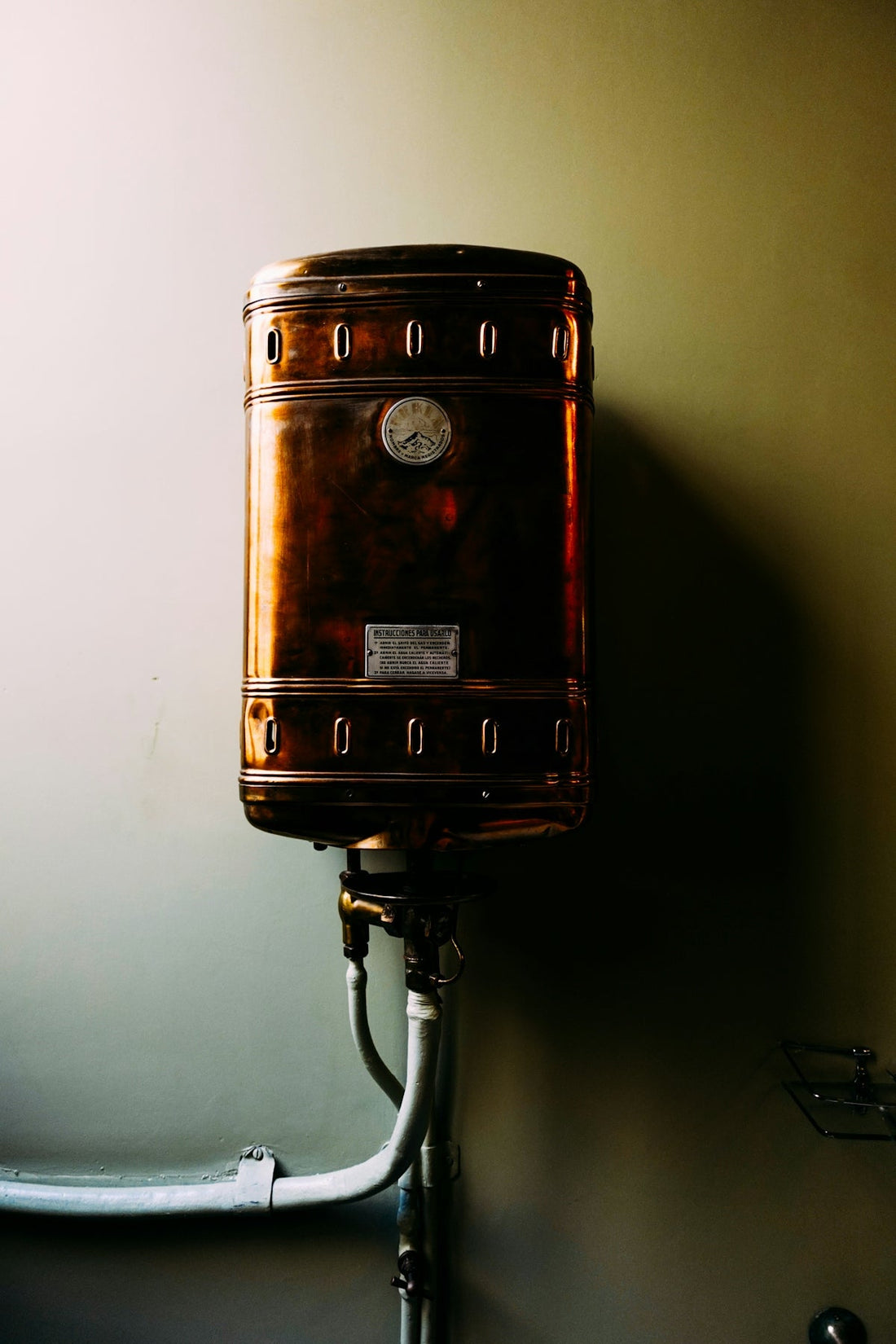 Exploring the Advantages of an Electric Boiler for Sustainable Heating in the UK - JJ Building Materials