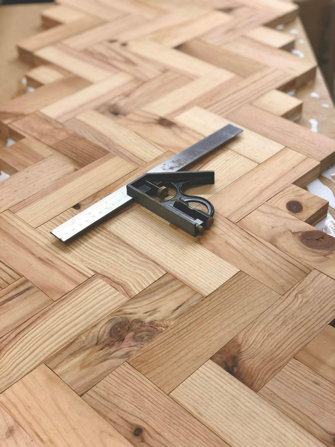 The Environmental Benefits of Choosing Engineered Oak Flooring for Your UK Home - JJ Building Materials