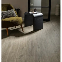 Woodpecker Craft Thatch Oak Stratex Wood Flooring With Built In Underlay (2.124m2)