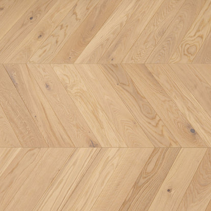 Bathford Oak Chevron Brushed Fusion Hybrid Engineered Wood Flooring - 1.568m2 Pack Size | Parquet Range