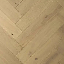 Woodpecker Classic Candied Oak Herringbone Engineered Wood Flooring (1.69m2)