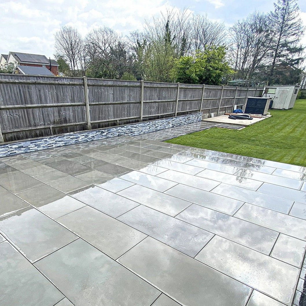 Aravalli Grey Indian 20mm Sandstone Paving Slabs - Sawn & Honed - JJ Building Materials