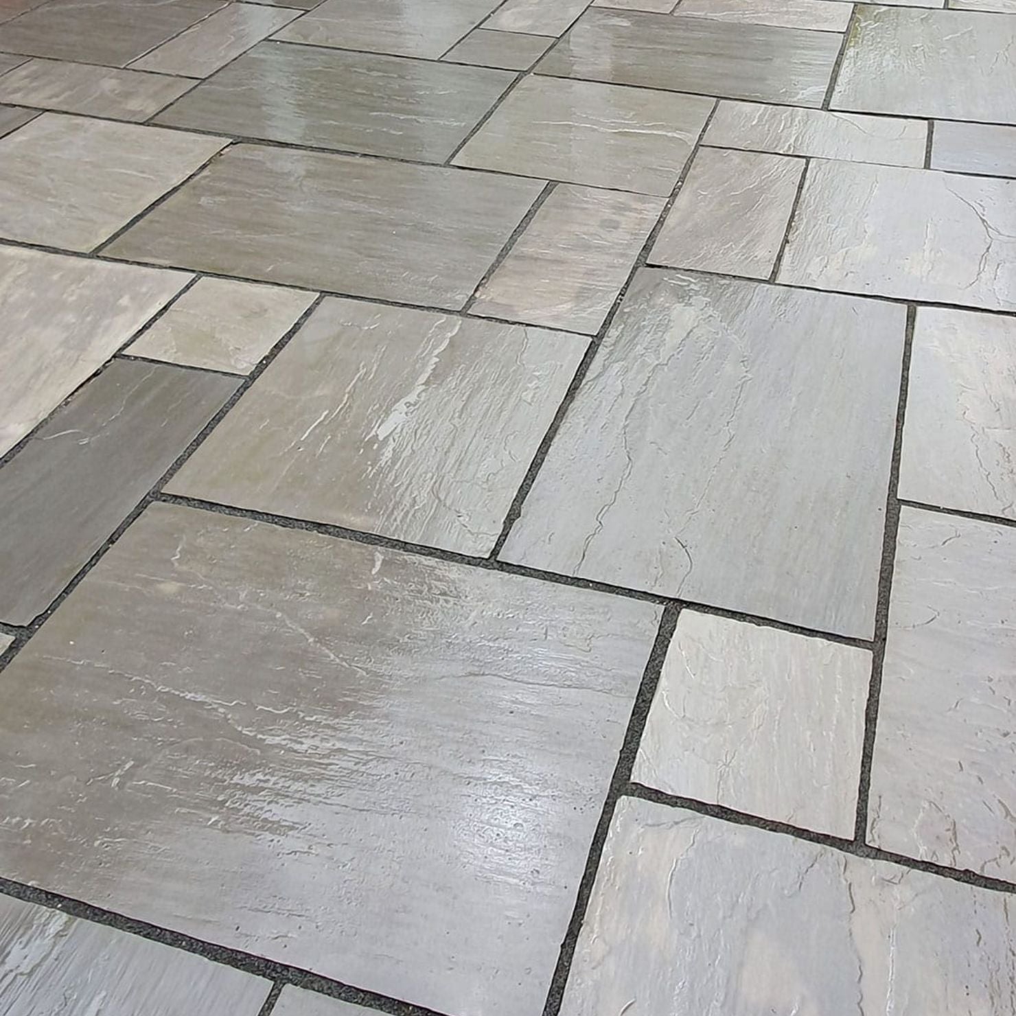 Aravalli Grey Indian 22mm Sandstone Paving Slabs - Riven - Patio Kit - JJ Building Materials
