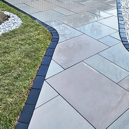 Aravalli Grey Indian 20mm Sandstone Paving Slabs - Sawn & Honed - Patio Kit