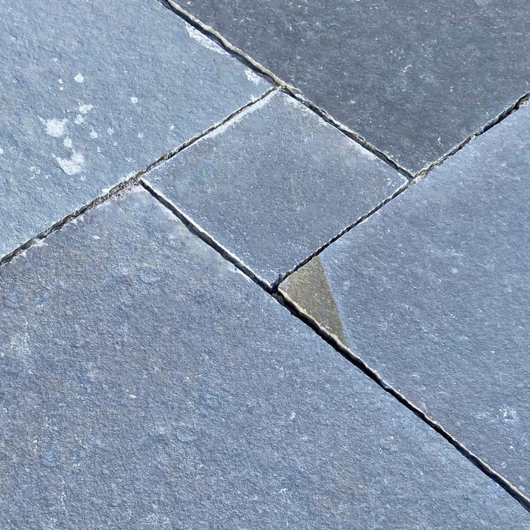 Ash Grey 22mm Limestone Paving Slabs - Sawn Edges - Patio Kit - JJ Building Materials