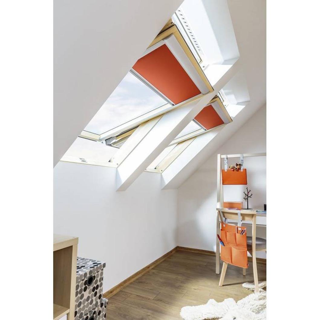 Fakro FTP-V P2 Pine Laminated Centre Pivot Roof Window - JJ Building Materials