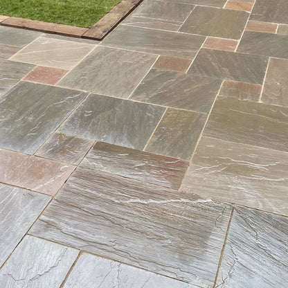 Fall Brown Indian 22mm Sandstone Paving Slabs - Riven - Patio Kit