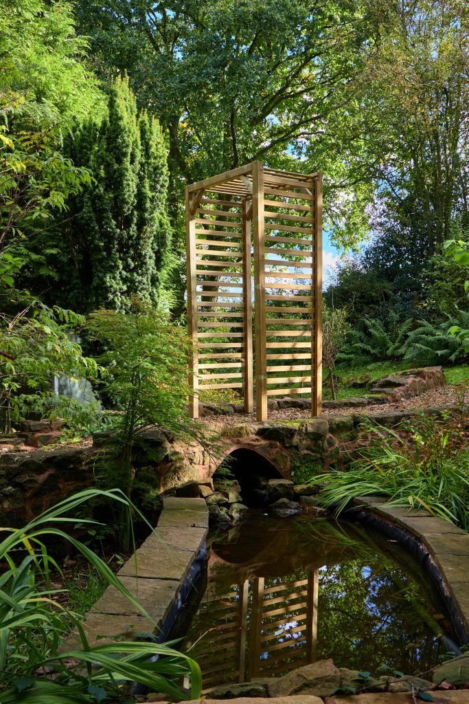 Forest Slatted Arch - JJ Building Materials