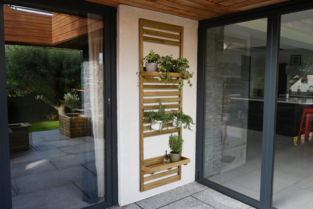 Forest Slatted Wall Planter - JJ Building Materials