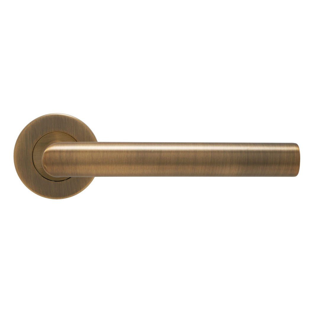 Frisco Eclipse 19mm Mitred Lever On Rose Set - JJ Building Materials