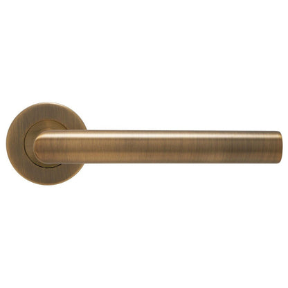 Frisco Eclipse 19mm Mitred Lever On Rose Set (Pre-Pack) - JJ Building Materials