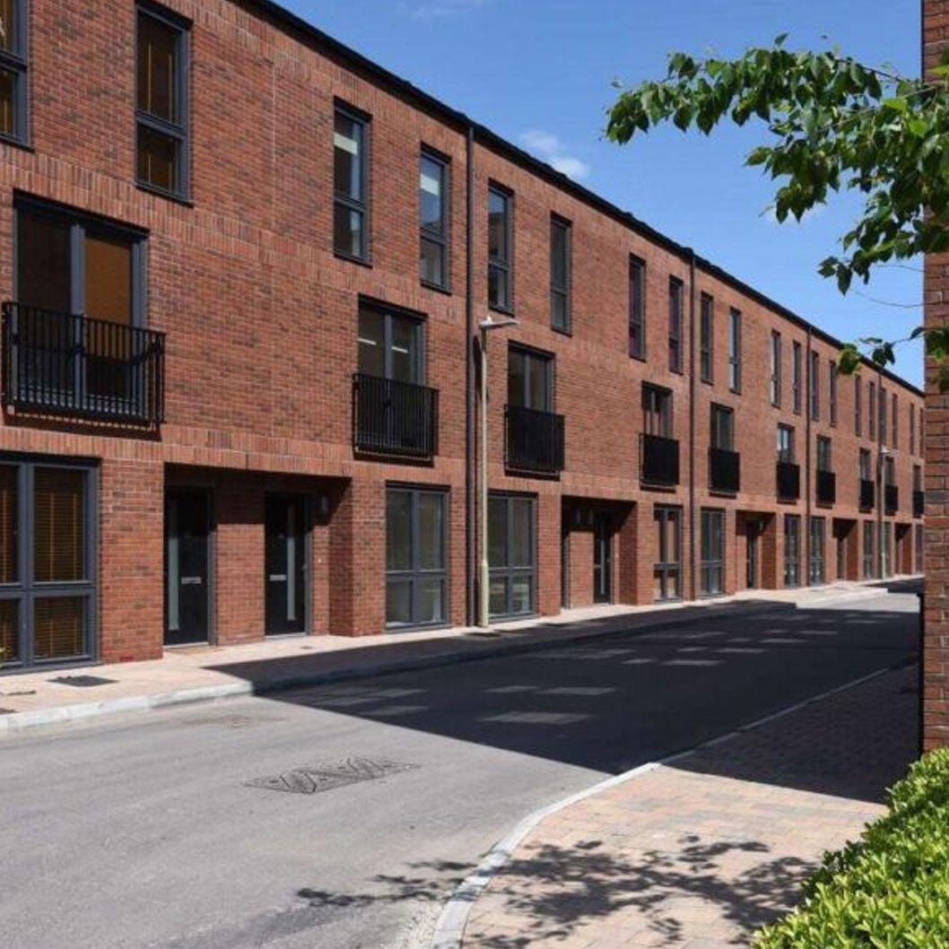 Ibstock Audley Red Mixture Facing Brick Pack of 500 - JJ Building Materials