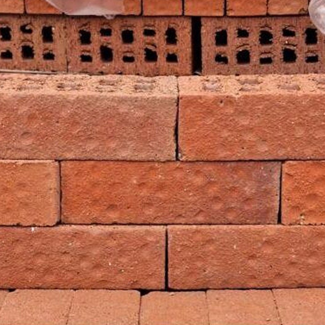 Ibstock Tradesman Tudor Facing Brick Pack of 500 - JJ Building Materials