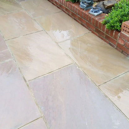 Imperial Green Indian 22mm Sandstone Paving Slabs - Riven