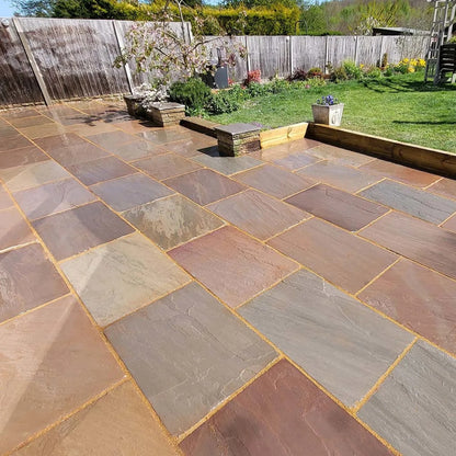Imperial Green Indian 22mm Sandstone Paving Slabs - Riven