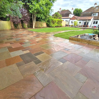 Imperial Green Indian 22mm Sandstone Paving Slabs - Riven - Patio Kit