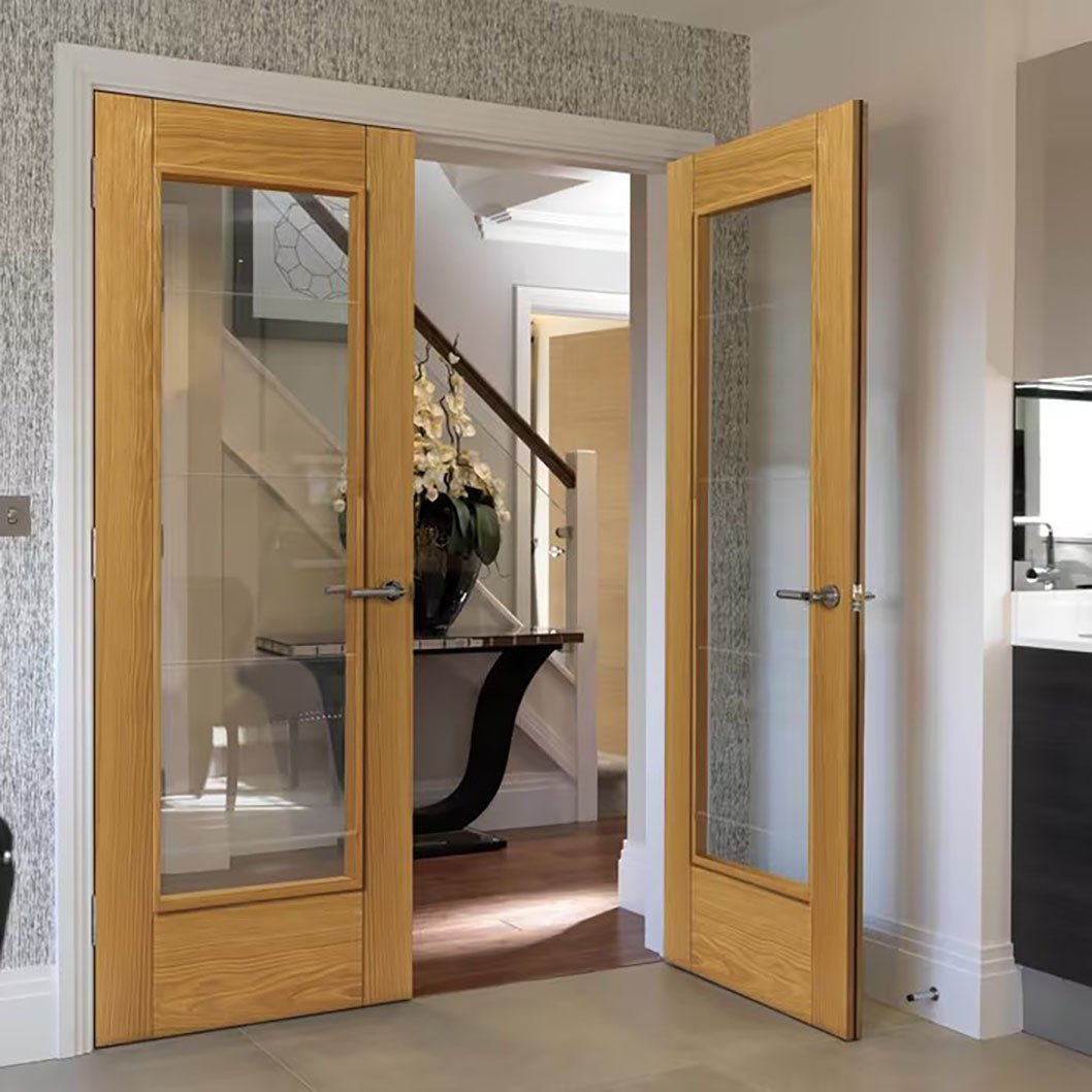 JB Kind Medina Fully Finished Oak Glazed Internal Door - JJ Building Materials
