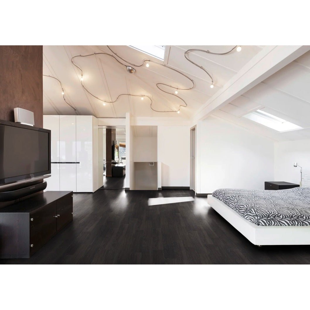 Luvanto LVT Flooring Deep Emboss Bevelled Edge Design Wood Planks 152x914x2.5mm Pack Size - 3.34m2 - JJ Building Materials