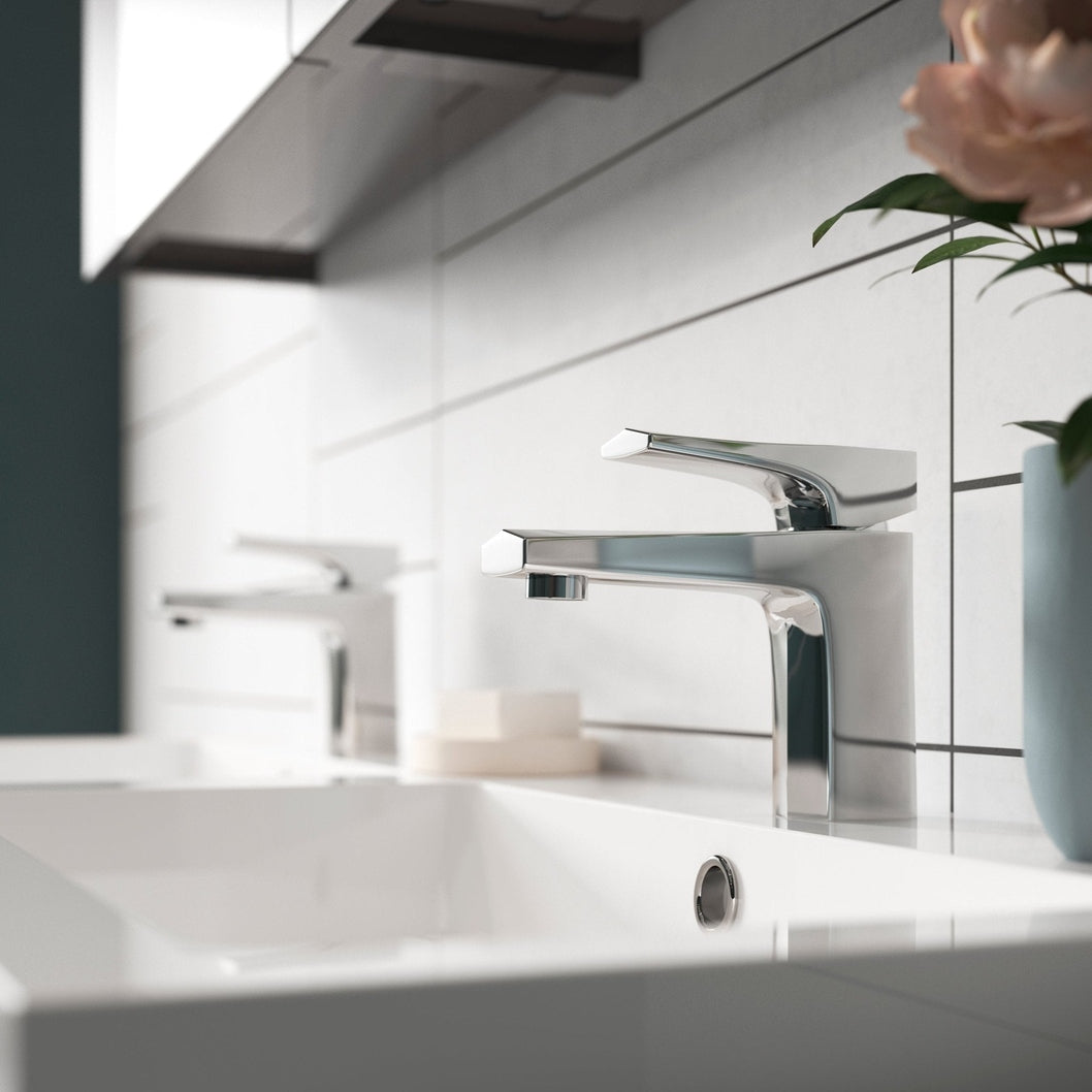 Nuie Hardy Mono Basin Mixer Contemporary Chrome Brass,plastic 153x50x155mm - JJ Building Materials