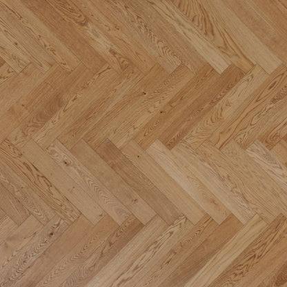 Oxbridge Oak Brushed Fusion Hybrid Engineered Wood Flooring - 1.92m2 Pack Size | Parquet Range
