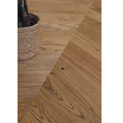 Oxbridge Oak Chevron Brushed Fusion Hybrid Engineered Wood Flooring - 1.568m2 Pack Size | Parquet Range - JJ Building Materials