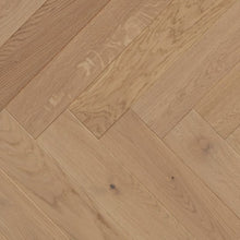 Paddington Oak Brushed Fusion Hybrid Engineered Wood Flooring - 1.92m2 Pack Size | Parquet Range