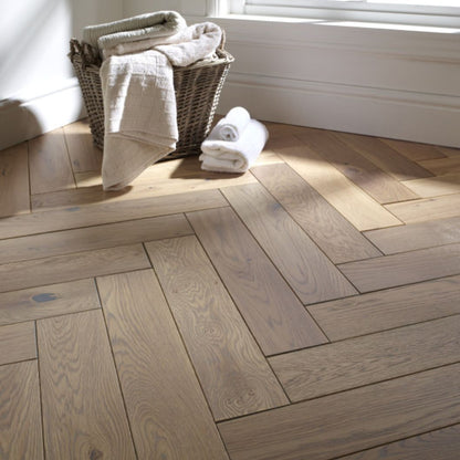 Paddington Oak Brushed Fusion Hybrid Engineered Wood Flooring - 1.92m2 Pack Size | Parquet Range