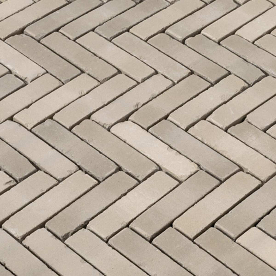 Pavestone Antique Ivory Clay Slimsett - 204 x 50 x 60mm - 7.3m² - JJ Building Materials