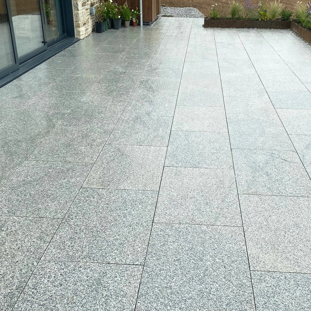 Polished Silver 25mm Granite Paving Slabs - 600mm x 900mm - JJ Building Materials