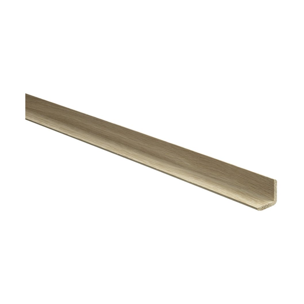 Richard Burbidge Oak Angle 2400mm x15pk - JJ Building Materials