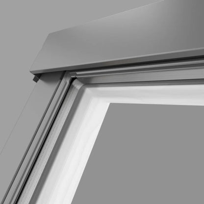 RoofLITE+ AAY B910 Centre Pivot Manual White Painted Roof Window - JJ Building Materials