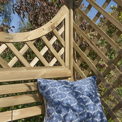 Rowlinson Keswick Arbour