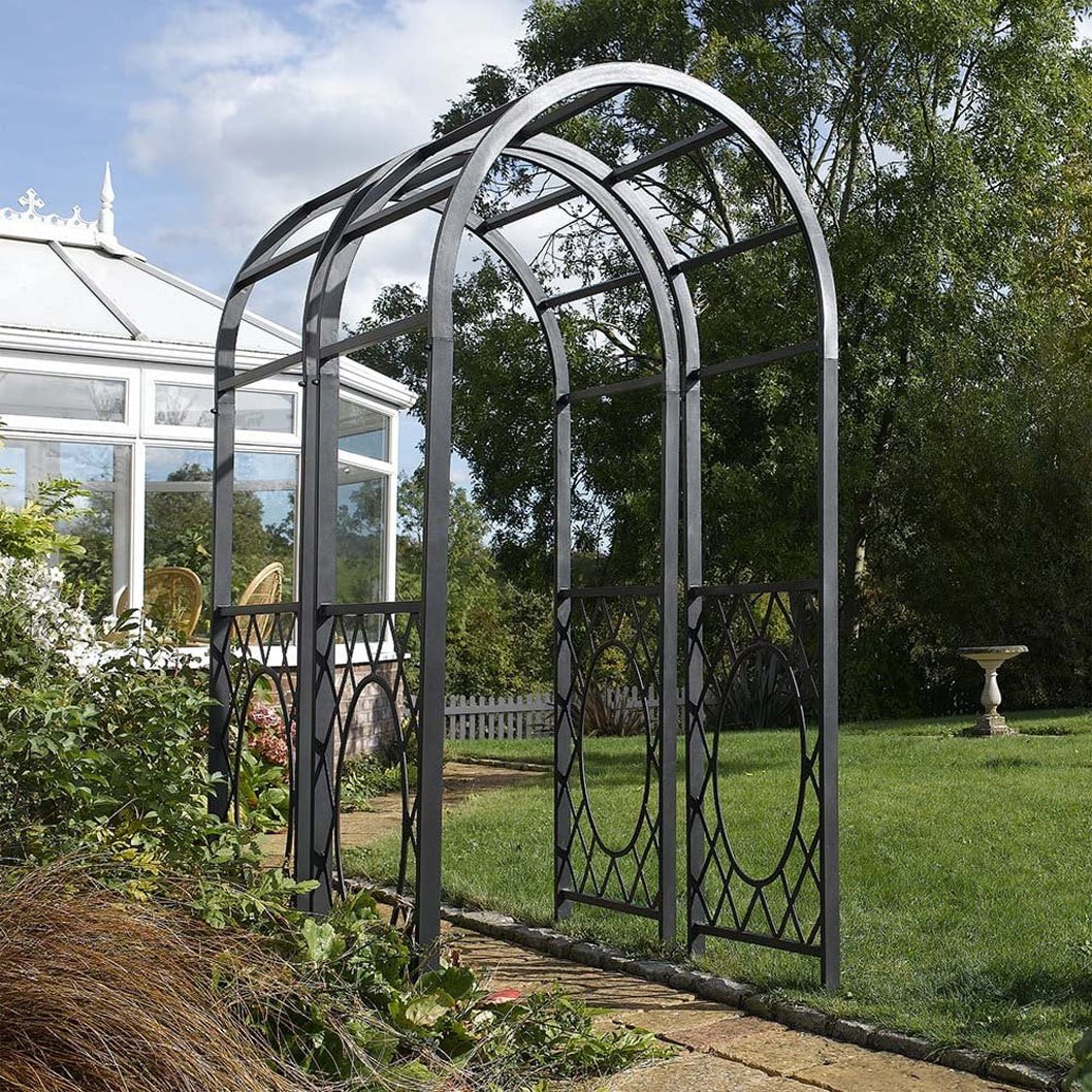 Rowlinson Wrenbury Round Top Arch - JJ Building Materials