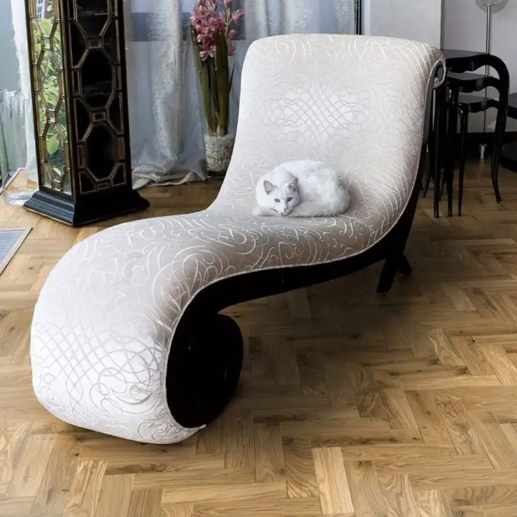 Timba Tradeline Collection Engineered Herringbone Natural Oak: Brushed & UV Oiled Oak (Herringbone) 14/3x90x450 Pack Size: 1.296m2 - JJ Building Materials