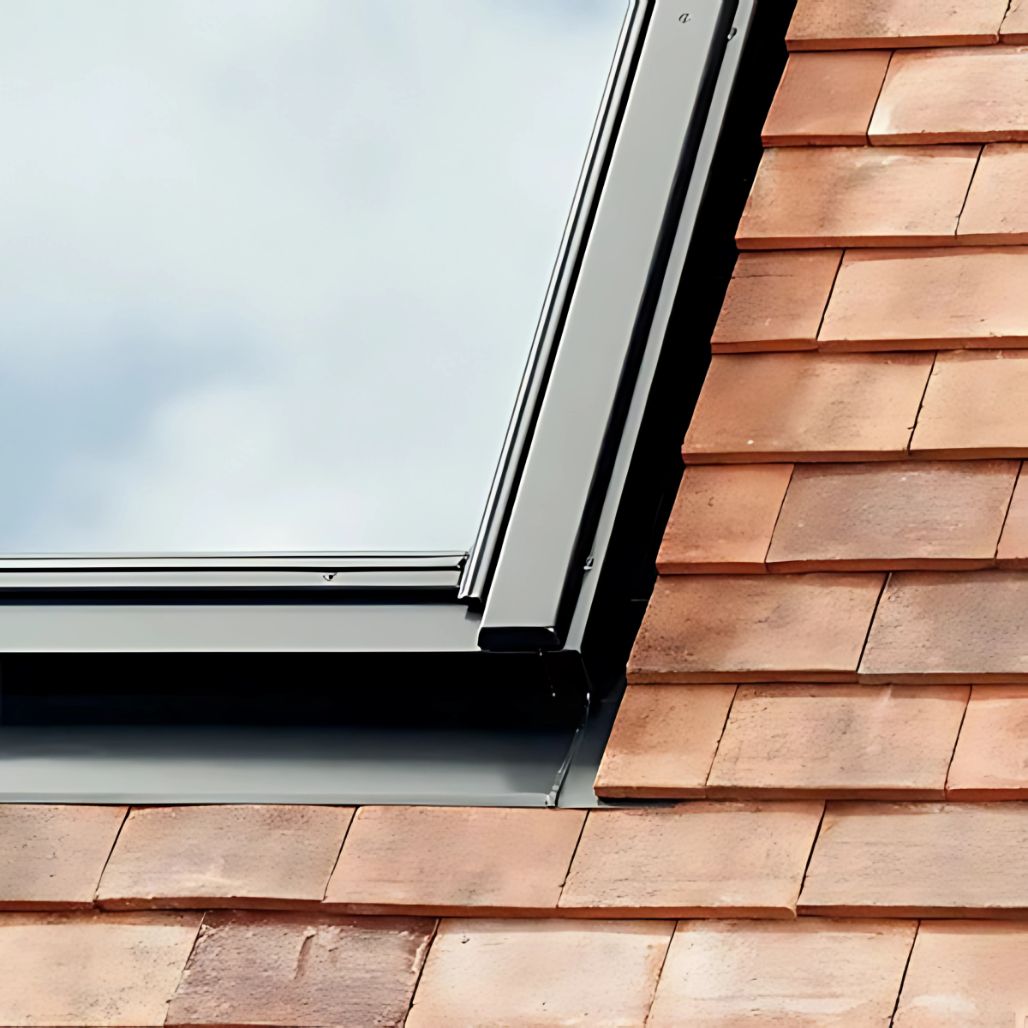 VELUX EDP Pro+ Plain Tile Flashing Standard Installation with BDX and BFX - JJ Building Materials
