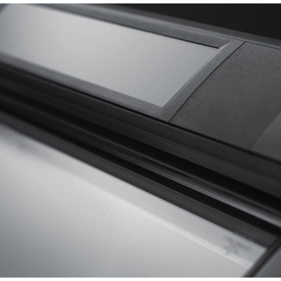 VELUX GGL Solar White Painted Centre Pivot Roof Window - JJ Building Materials