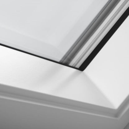 VELUX GGU Electic White uPVC Centre Pivot Roof Window - JJ Building Materials