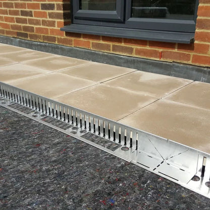 Wallbarn Aluminium Edge Trim for Green Roofs - JJ Building Materials