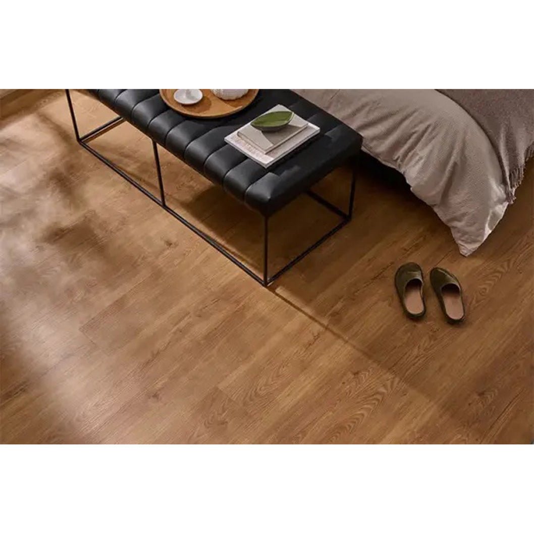 Woodpecker Craft Fall Oak Stratek Wood Flooring With Built In Underlay (2.124m2) - JJ Building Materials